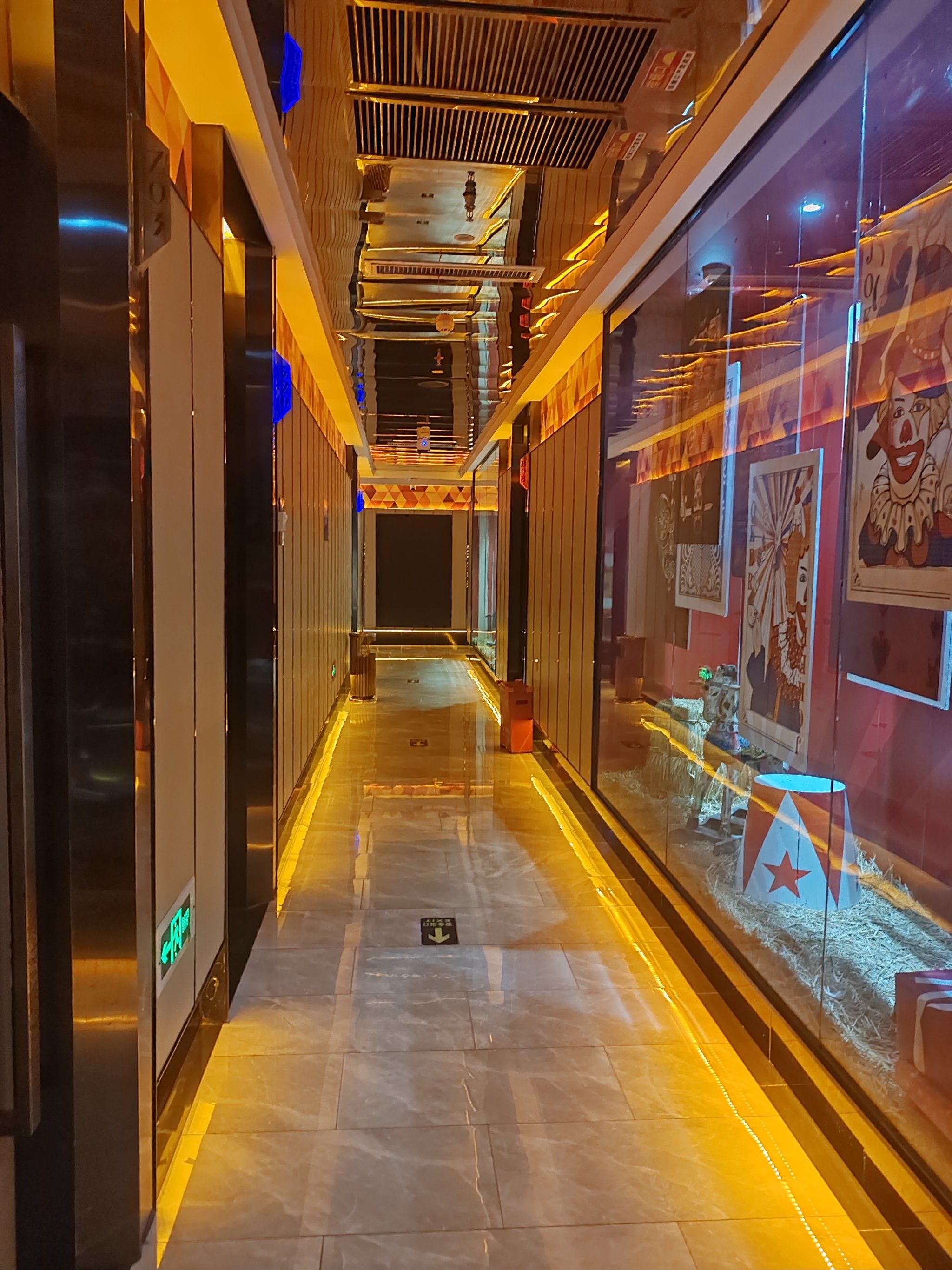 鹤岗商务ktv预订商务房-兴山区ktv预定